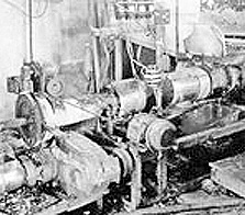 普通作坊“臟亂差”，生產(chǎn)設(shè)備落后